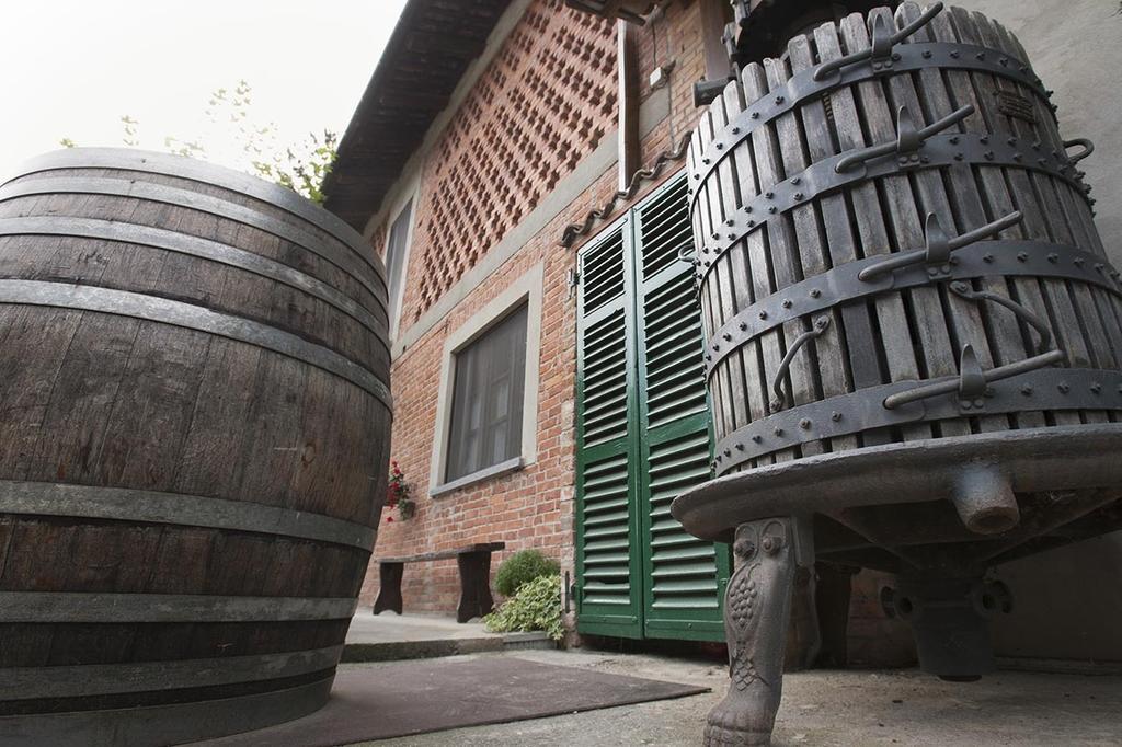 Cascina Ballarin Villa La Morra Exterior foto